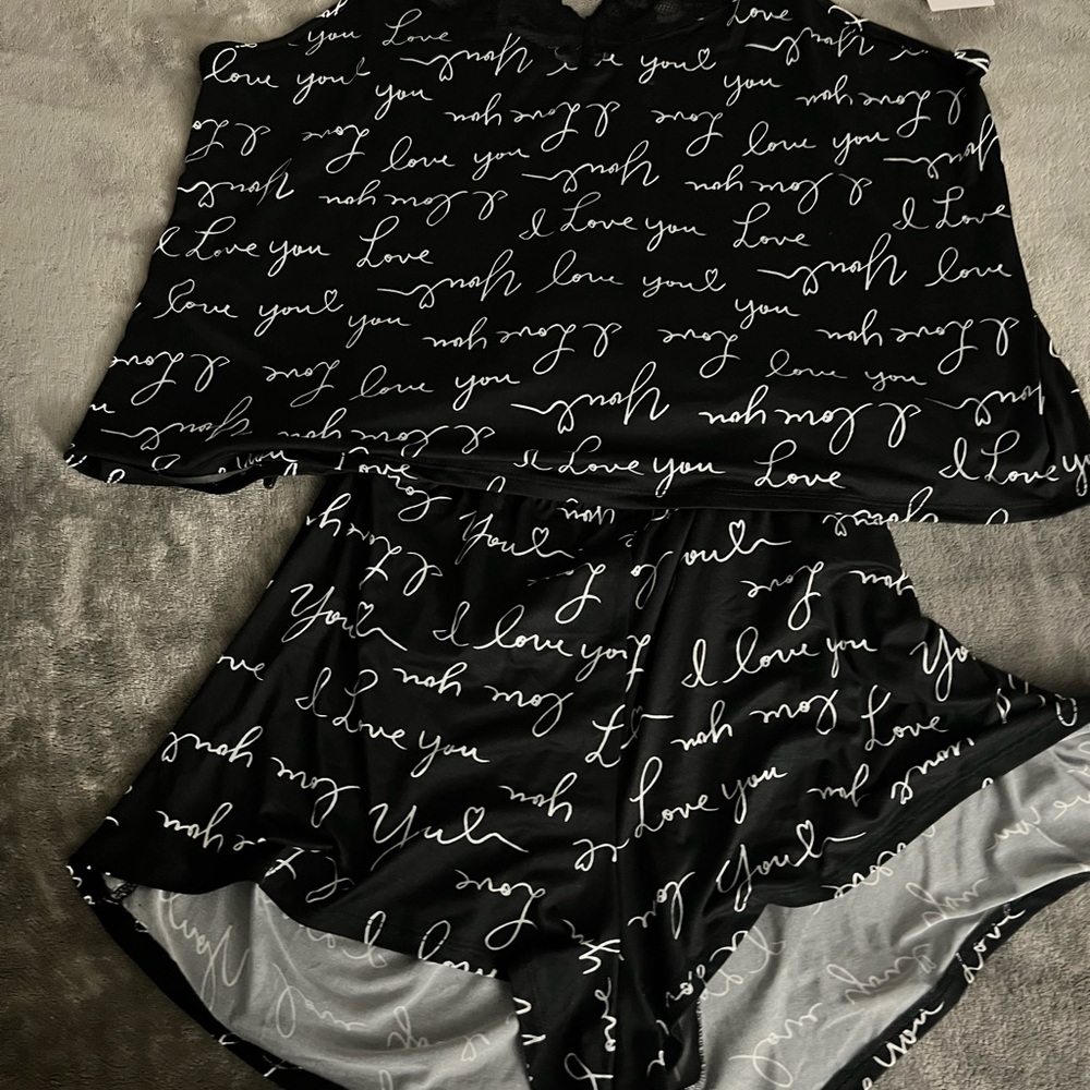 Womens Dreamy Soft Lace Trim knit Cami and short set with words words I Love You - Picture 5 of 7
